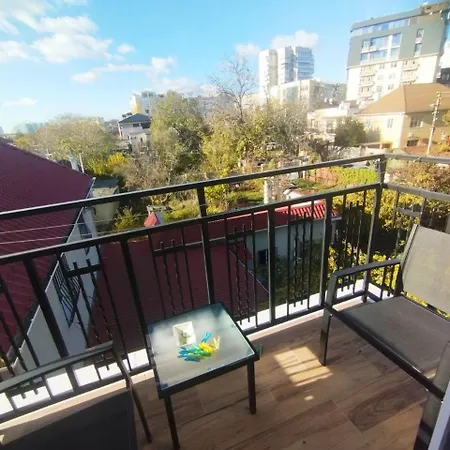 Appartement студийка 33 м, с балконом возле моря Odessa