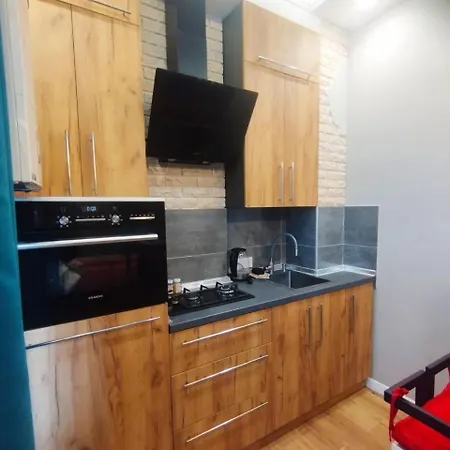 студийка 33 м, с балконом возле моря *