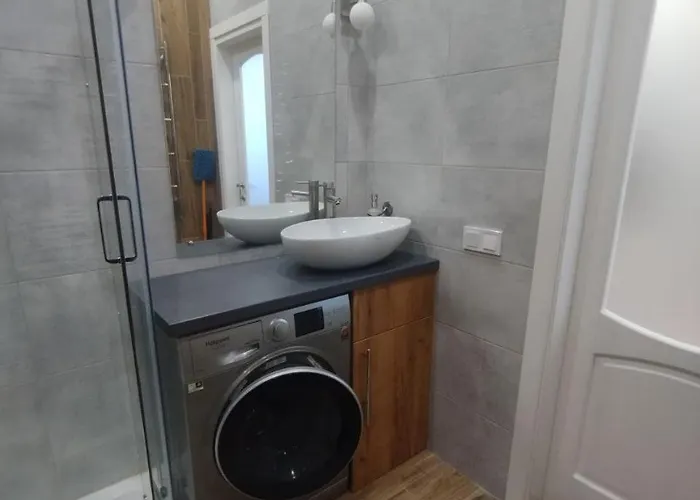 студийка 33 м, с балконом возле моря Apartmán *